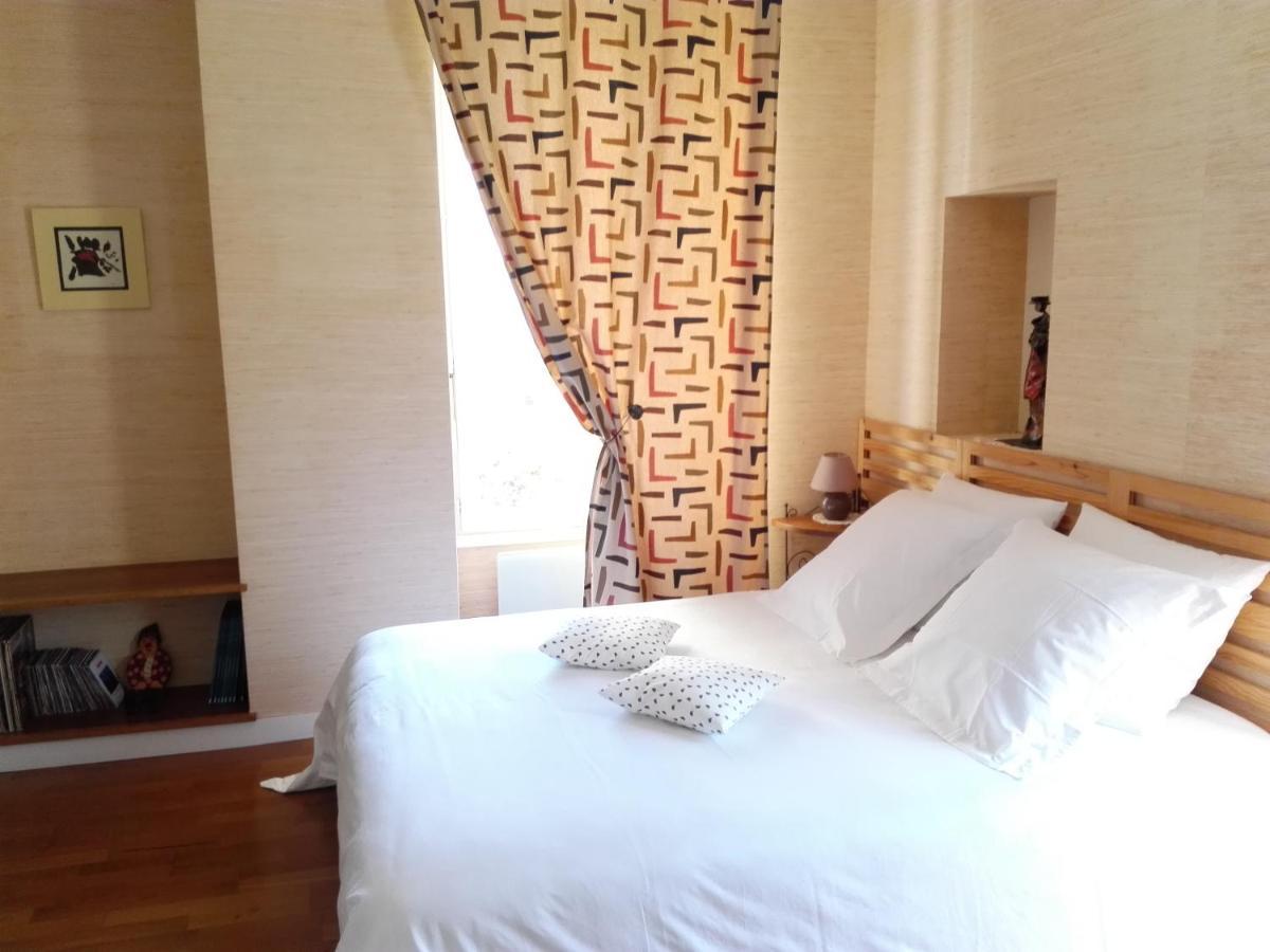 Izella Bed & Breakfast Douarnenez Eksteriør bilde